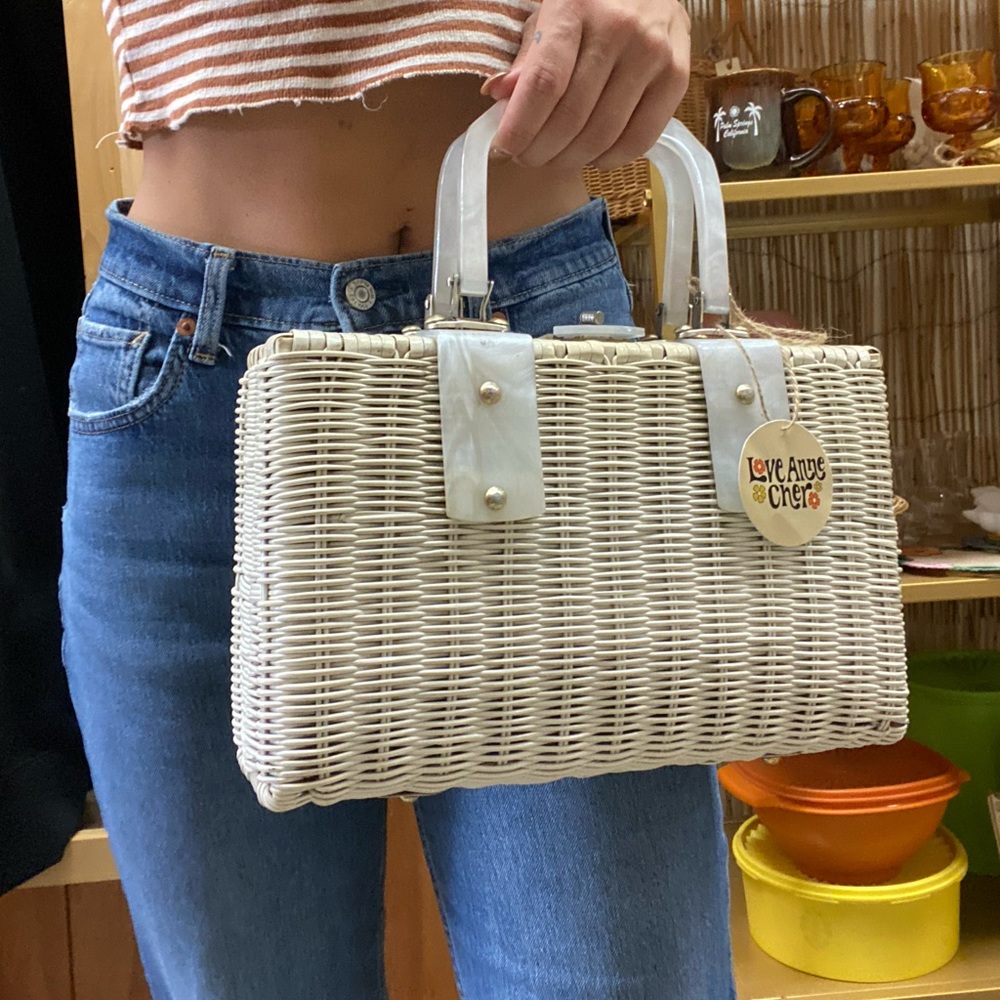 *SOLD* 1950s Wicker Purse